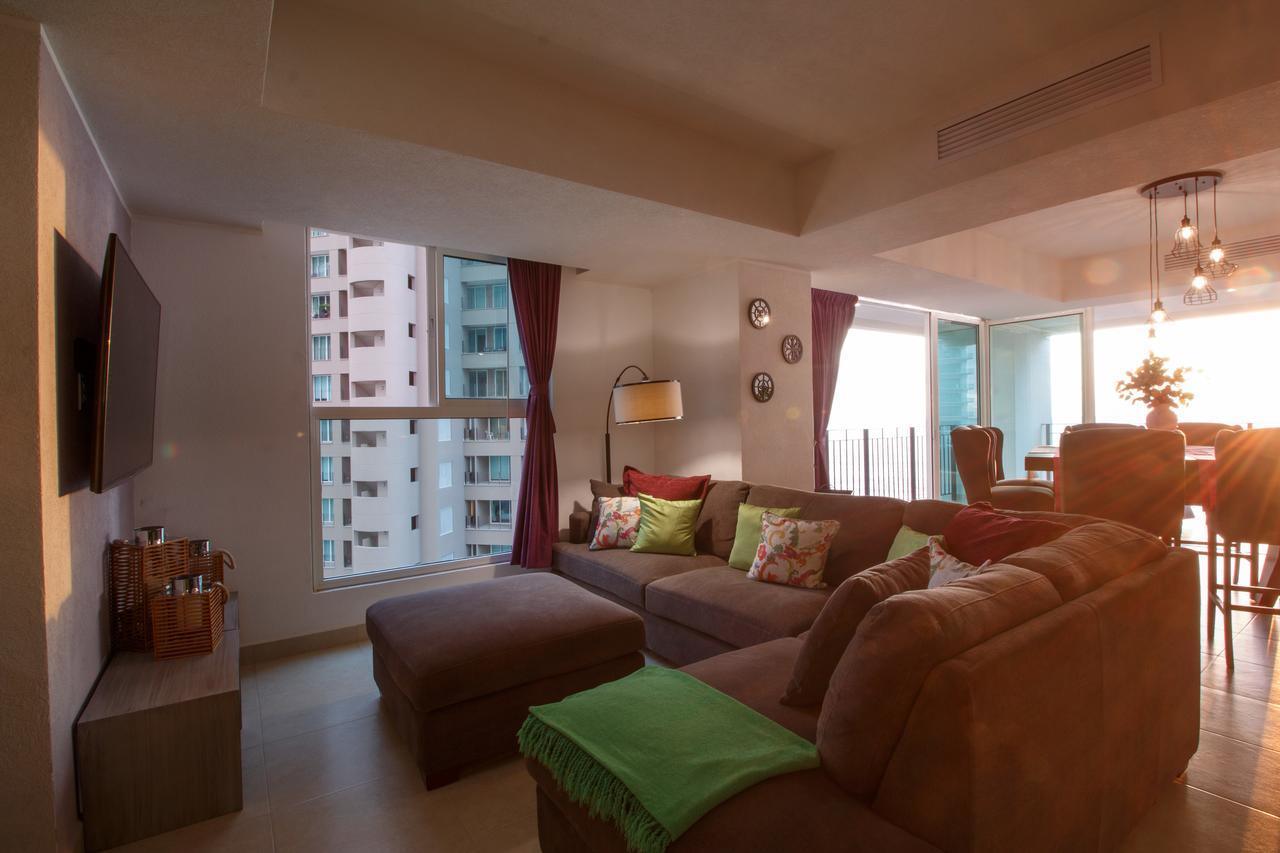 910-3000 Grand Venetian P.V. Apartment Puerto Vallarta Luaran gambar