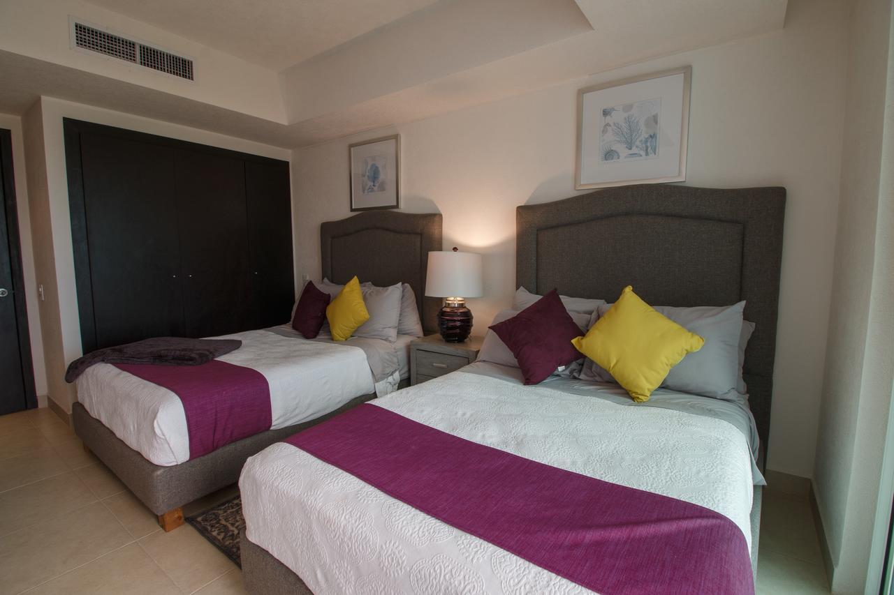 910-3000 Grand Venetian P.V. Apartment Puerto Vallarta Luaran gambar